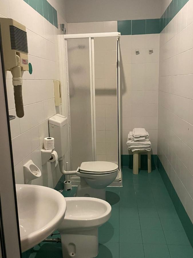 Hotel Arda Fiorenzuola Fiorenzuola dʼArda Eksteriør bilde