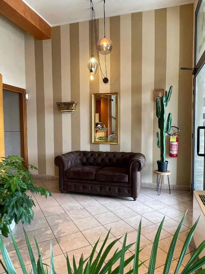 Hotel Arda Fiorenzuola Fiorenzuola dʼArda Eksteriør bilde