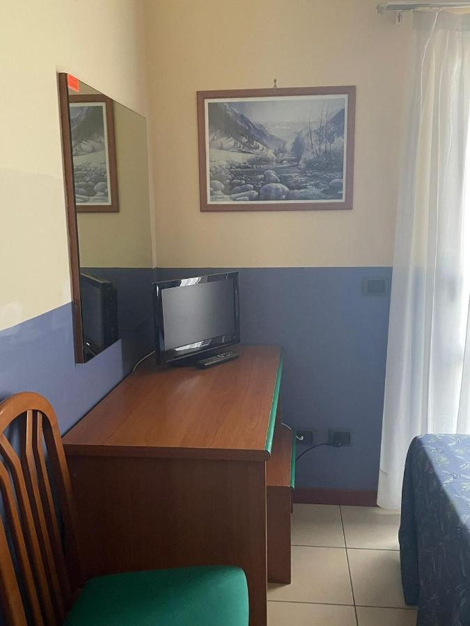 Hotel Arda Fiorenzuola Fiorenzuola dʼArda Eksteriør bilde