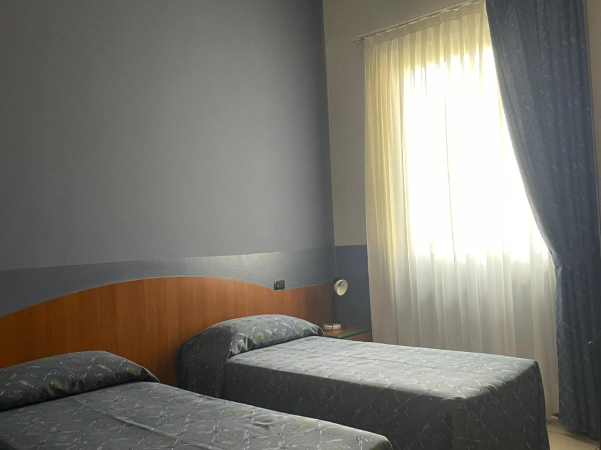 Hotel Arda Fiorenzuola Fiorenzuola dʼArda Eksteriør bilde
